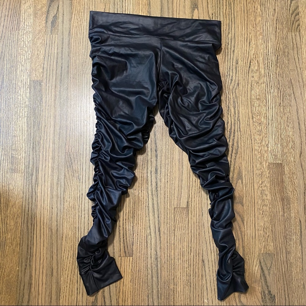 Rocks by Boho Women’s Leggings with Ruching in Pleather XL